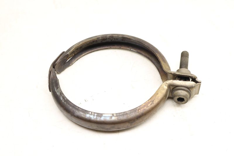 Exhaust Pipe Clamp 5Q0253725C — Used (SKU 540111)
