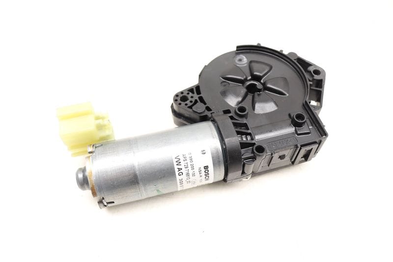 Sunroof / Sun Roof Motor 3G9877795F — Used (SKU 540096)