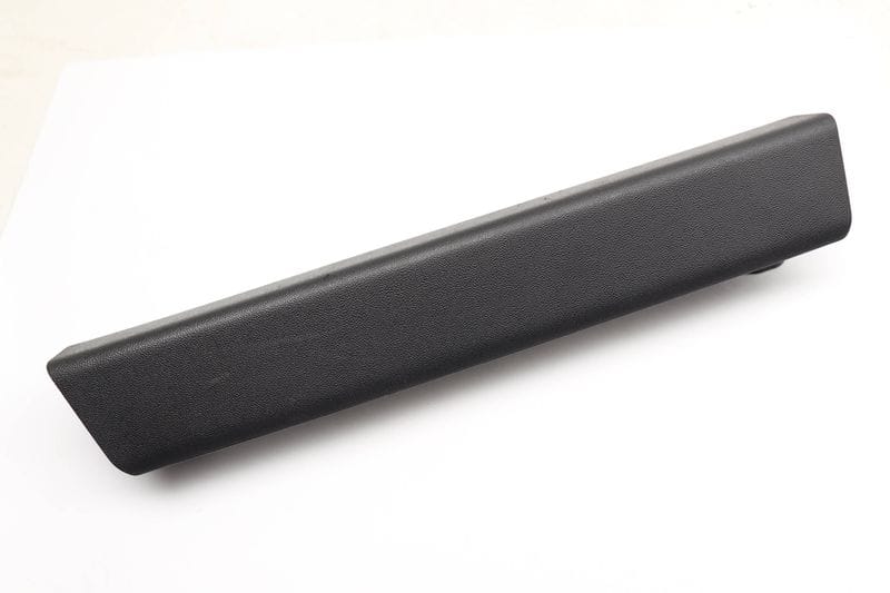 Interior Trunk Lid Handle 5NN862629 — Used (SKU 540035)