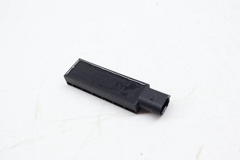 Kessy / Keyless Entry Antenna 5Q0962131 — Used (SKU 694646)
