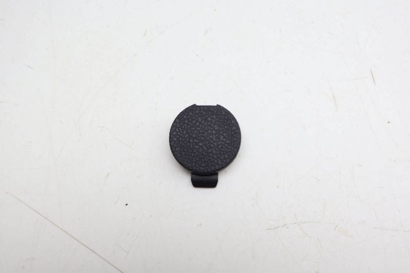 Center Console Screw Cap / Cover 5NN863359 — Used (SKU 694704)