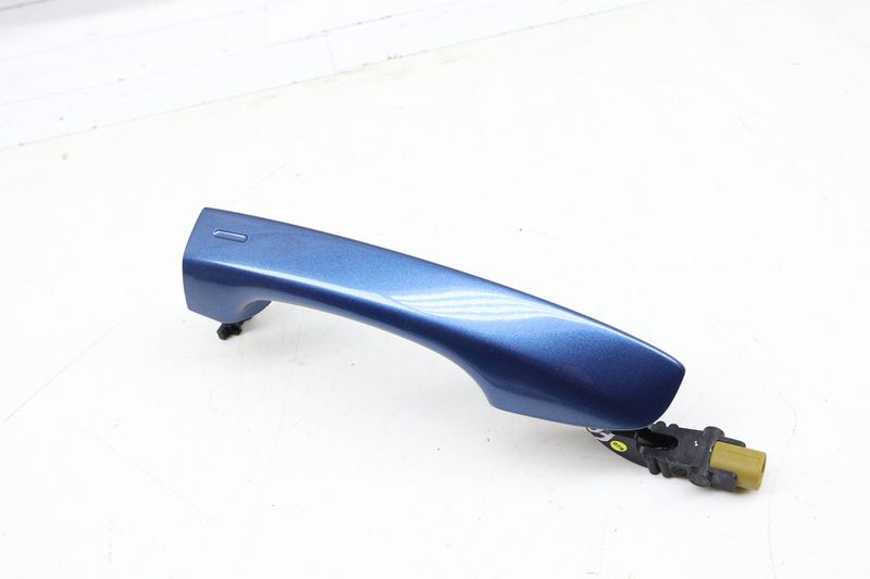 Exterior Door Handle 5NN837206 — Used (SKU 694770)