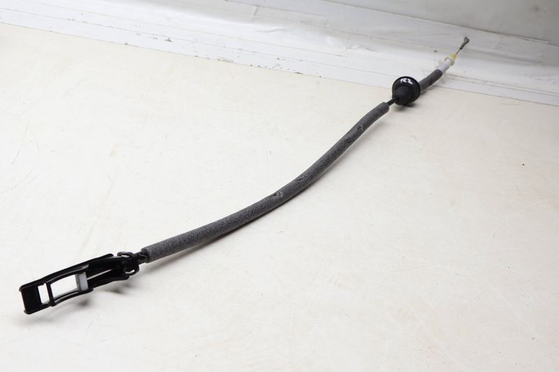 Interior Door Handle Release / Bowden Cable 5NN839085A — Used (SKU 694859)