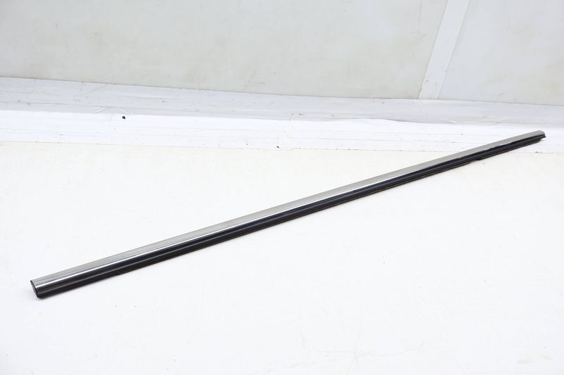 Door Window Slot Seal / Trim (OUTER) 5NN839476A — Used (SKU 694844)