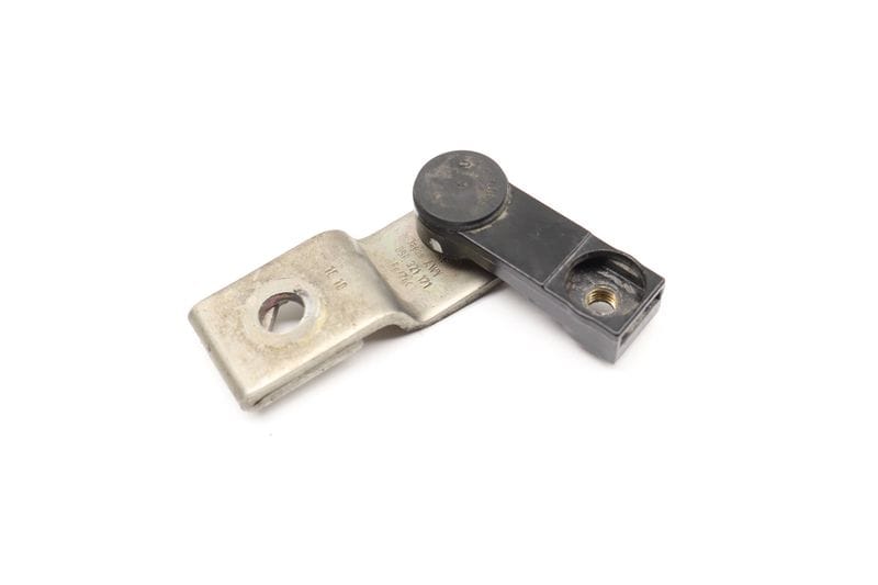 Transmission Mount Bracket / Lever 09P321171 — Used (SKU 540123)