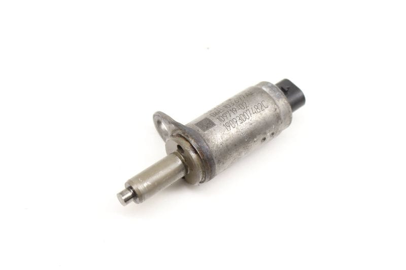 Cam Valve / Camshaft Adjustment Solenoid 06E103697AE — Used (SKU 590811)