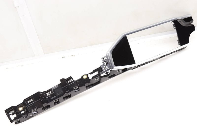 Center Dash Trim / LCD Screen Bezel 83B853190A — Used (SKU 590574)