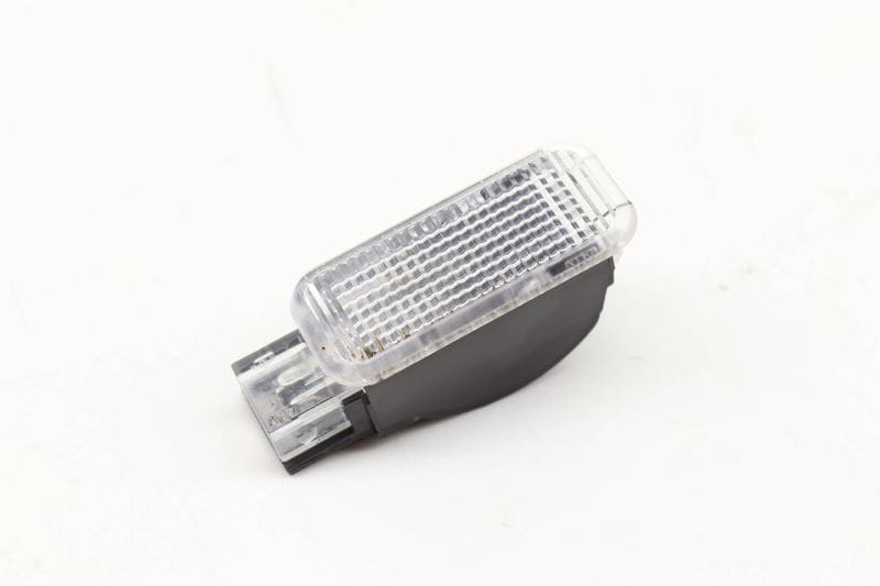 Interior Clear Light 3B0947415B — Used (SKU 590557)