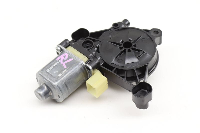 Window Lifter Motor 5Q0959801 — Used (SKU 590666)