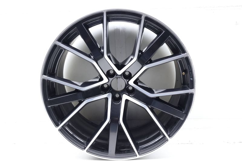 22" Inch Alloy Rim / Wheel 4M8601025Q — Used (SKU 722561)