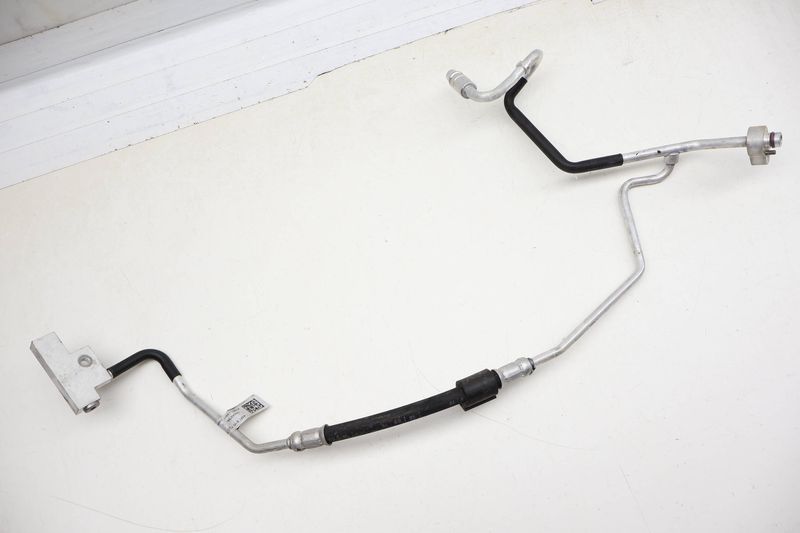 AC Hose / Line / Pipe 4M1816720R — Used (SKU 722511)