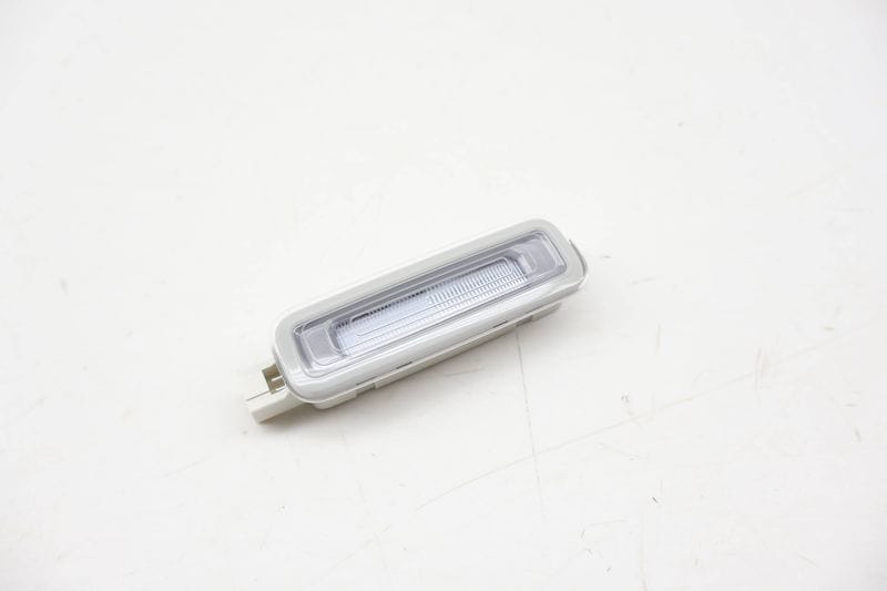Dome / Reading Light 4M0947105 — Used (SKU 721947)