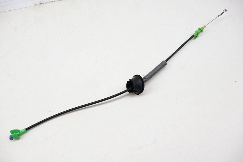 Door Latch / Handle Release Cable 4M8837085 — Used (SKU 722270)