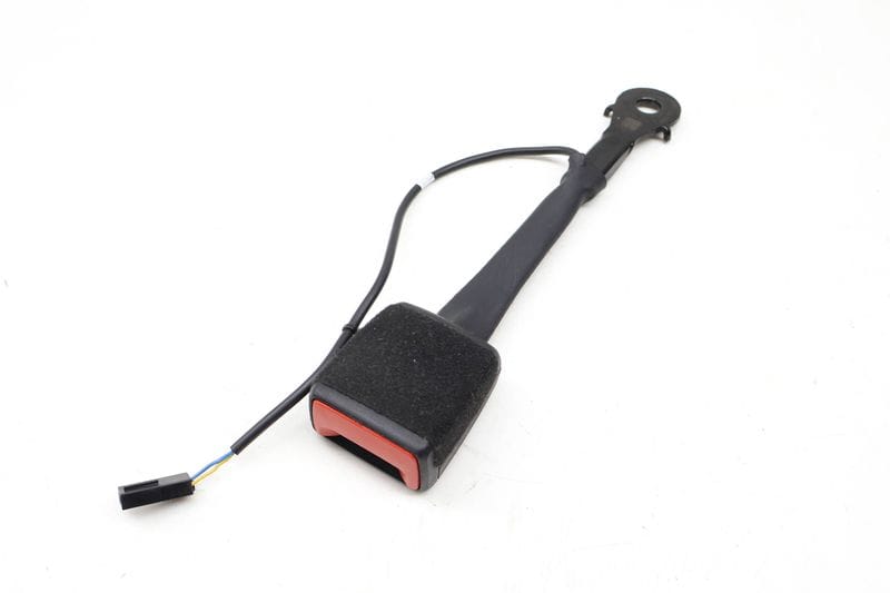 Seatbelt / Seat Belt Buckle Receiver 4K8857755J — Used (SKU 722157)