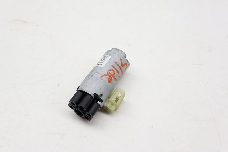 Slide / Longitudinal Seat Motor 4M0881105AR — Used (SKU 722259)
