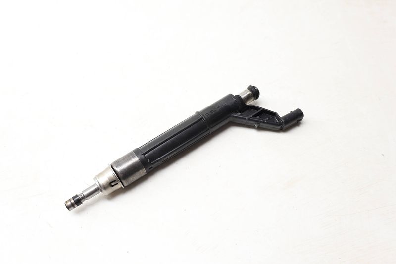 Fuel Injector 06M906036AE — Used (SKU 722070)