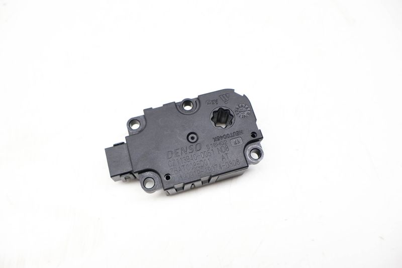 HVAC Flap / Servo Air Motor / Actuator 4M0820511A — Used (SKU 721904)