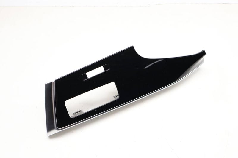 Dash Panel Trim 4M8857237 — Used (SKU 722139)