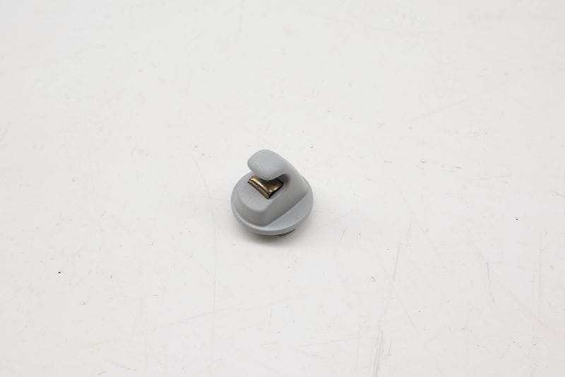 Sun Visor Clip / Bracket 5G0857561B — Used (SKU 721842)