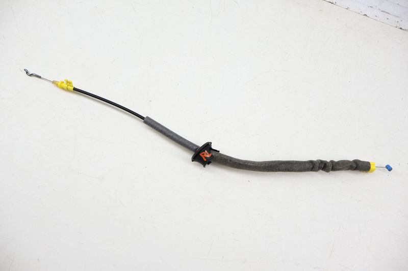 Door Latch / Handle Release Cable 4M8839085 — Used (SKU 722271)