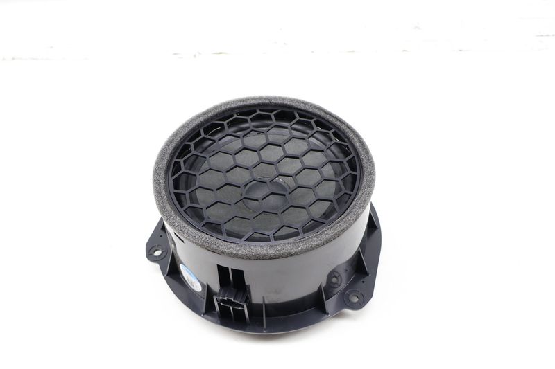 Door Mid-Range Speaker 4M8035411A — Used (SKU 722178)