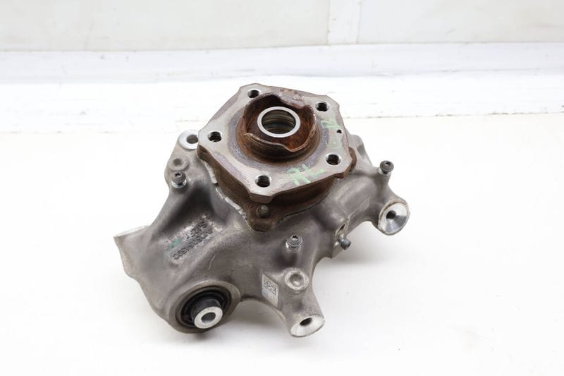 Spindle Knuckle w/ Wheel Bearing 4M0505459C — Used (SKU 722318)