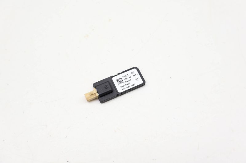 Wifi / Wlan Antenna Booster 4N0035500 — Used (SKU 721933)