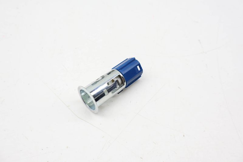 12V Power Outlet 4M0919309 — Used (SKU 716214)