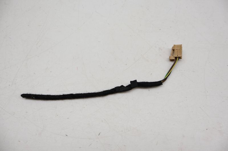 6-PIN Wiring Harness Connector / Pigtail 8W0971636A — Used (SKU 716422)