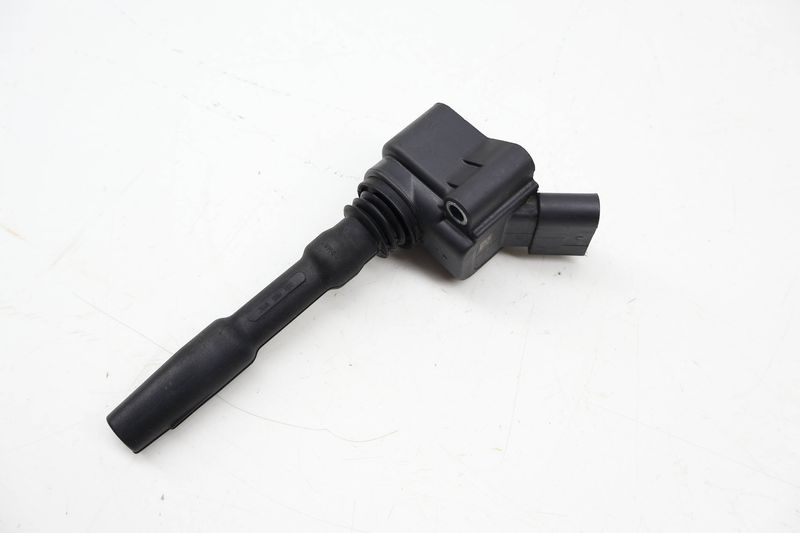 Ignition Coil / Pack 06H905110L — Used (SKU 716242)