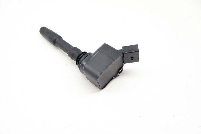 Ignition Coil / Pack 06H905110L — Used (SKU 716244)