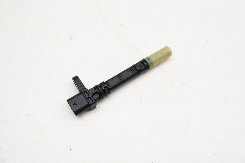 Impulse / Crankshaft Sensor 057906433B — Used (SKU 716280)