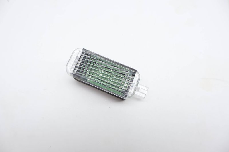 Interior LED Light 8J0947409 — Used (SKU 716202)