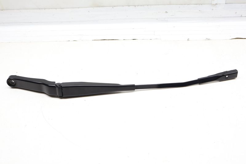 Windshield Wiper Arm 80B955407 — Used (SKU 716426)