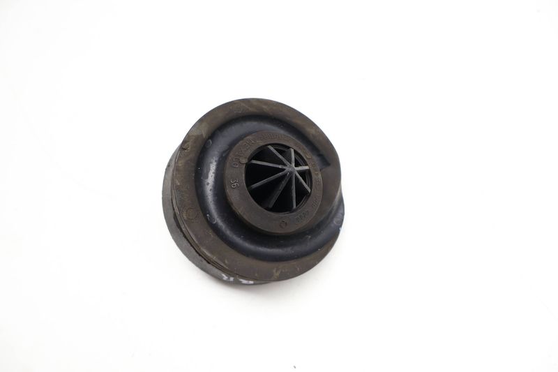 Upper Coil Spring Rubber Mount 80A512149 — Used (SKU 716477)