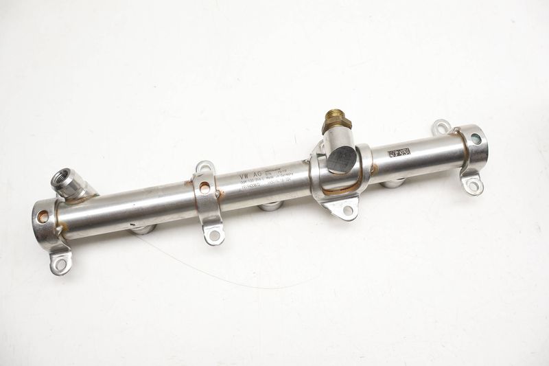 Fuel Rail 06M133316L — Used (SKU 716433)