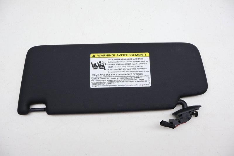 Sun Visor / Mirror 8W0857552AM — Used (SKU 716315)
