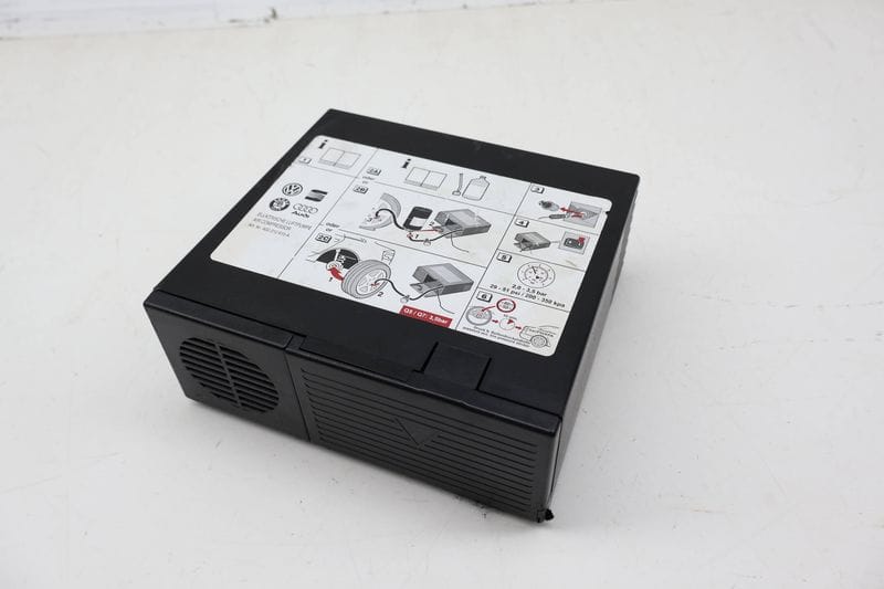 Spare Tire Air Compressor / Pump 4G0012615A — Used (SKU 716386)