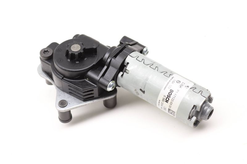 Rear Tilt / Height Seat Motor w/ Transmission 52107328697 — Used (SKU 591051)