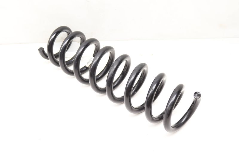Coil Spring 33536851723 — Used (SKU 591192)