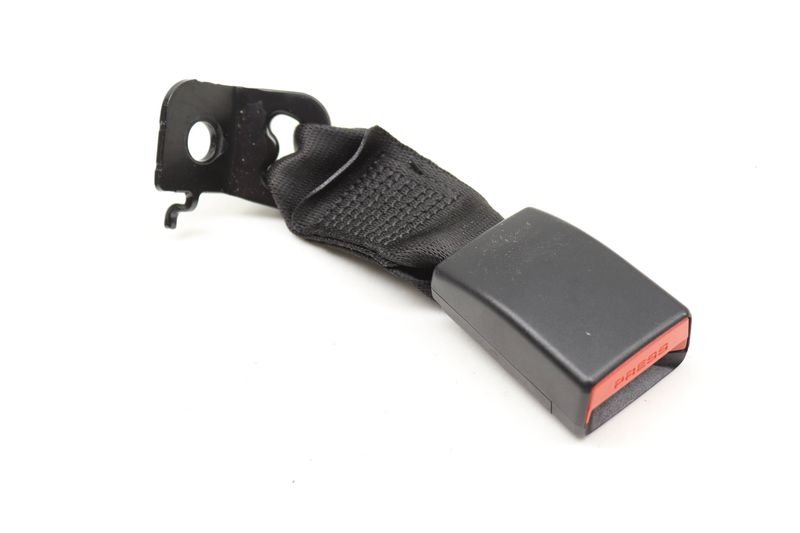 Seat Belt Buckle / Receiver 72117243311 — Used (SKU 591038)