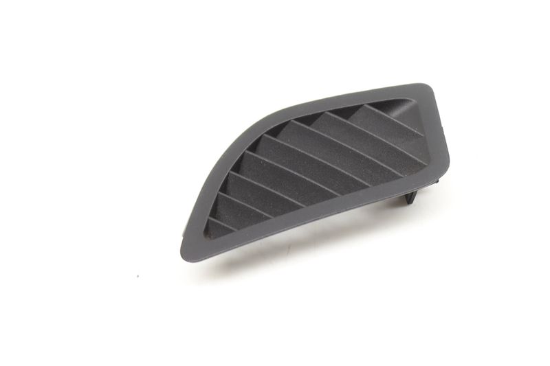 Upper Dash Defrost Vent 51459226012 — Used (SKU 590893)