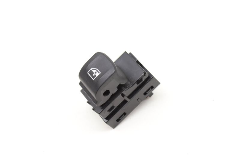 Door Window Switch 61319327031 — Used (SKU 586508)