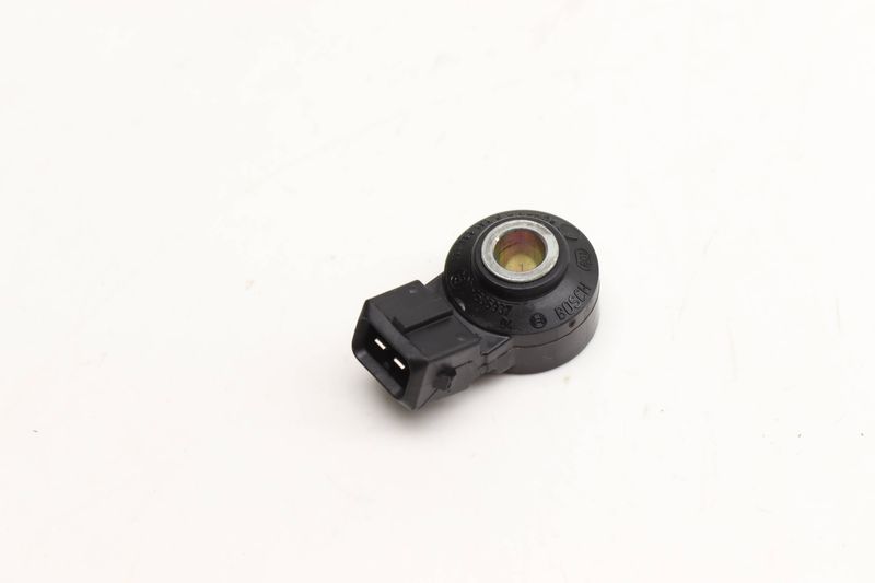 Knock / Ping Sensor 13627636937 — Used (SKU 586940)