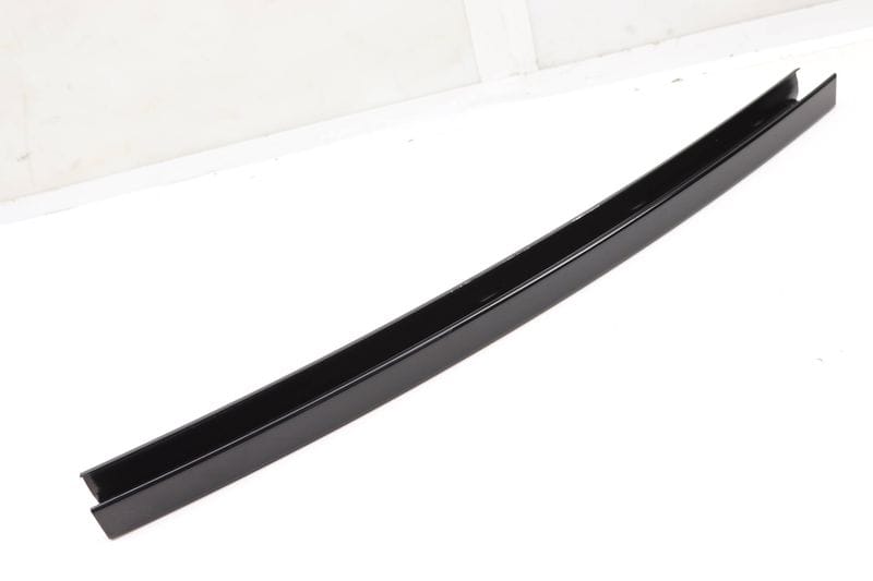 Exterior Door / Window Trim 7465141 — Used (SKU 586670)