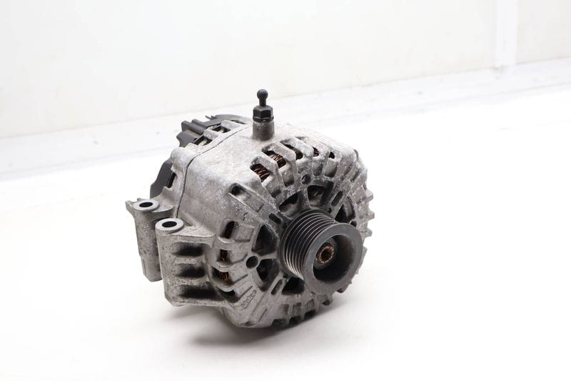 Alternator / Generator (250 AMP) 12318611280 — Used (SKU 732923)