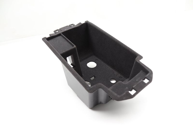 Center Console Armrest Storage Bin / Tray 51169483809 — Used (SKU 555128)