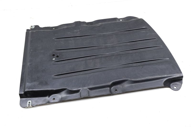 Center Skid Plate / Underbody Shield 51757351443 — Used (SKU 664182)