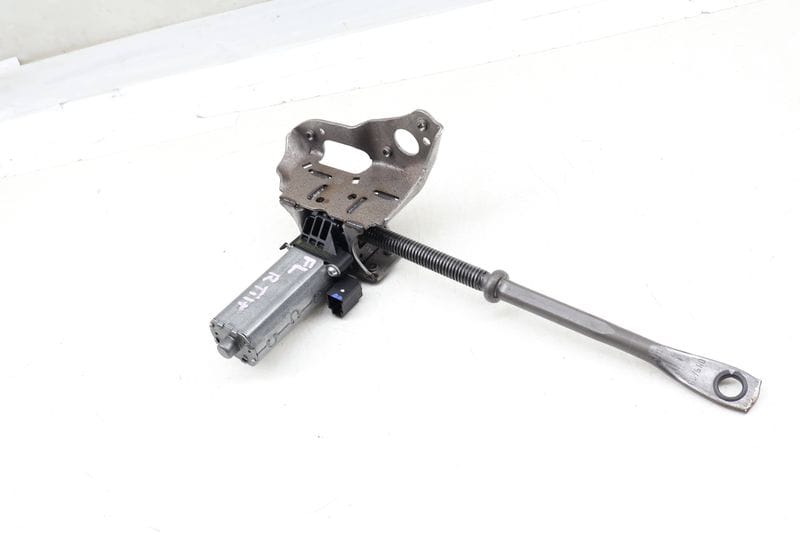 Rear Tilt / Height Seat Motor w/ Transmission 52107454053 — Used (SKU 663803)