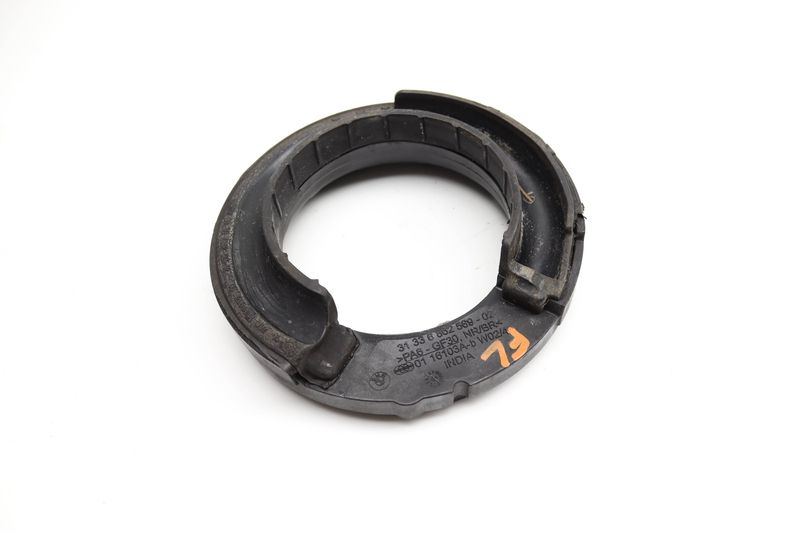 Upper Coil Spring Pad 31306862569 — Used (SKU 555212)